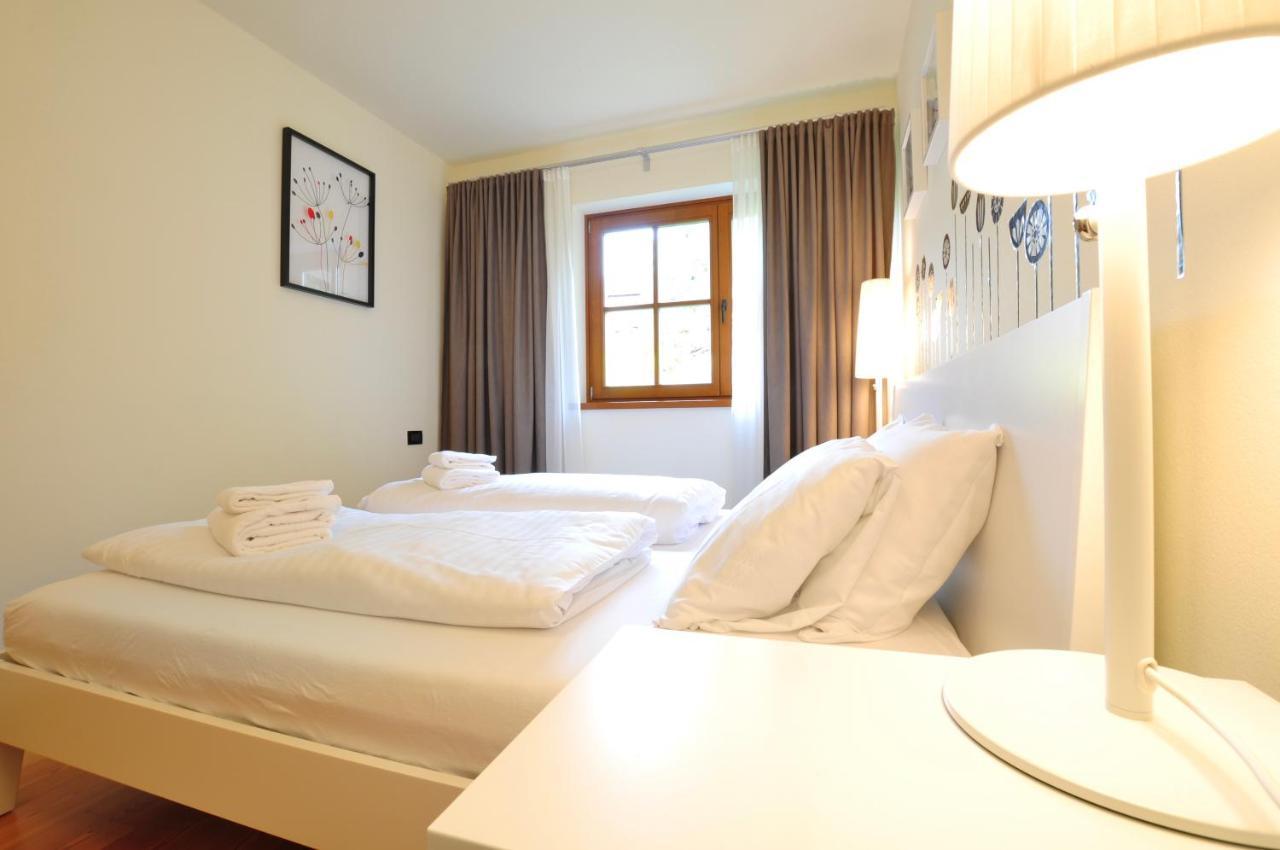 Ski In/Ski Out 2-Bedroom Free Parking Bach  Buitenkant foto